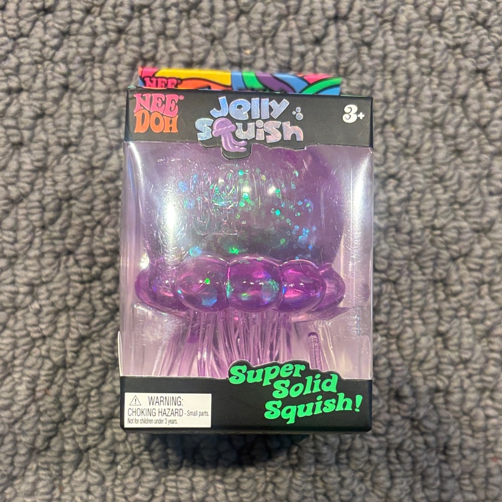Needoh viral Jellyfish Squish Super Solid Squish! - Purple